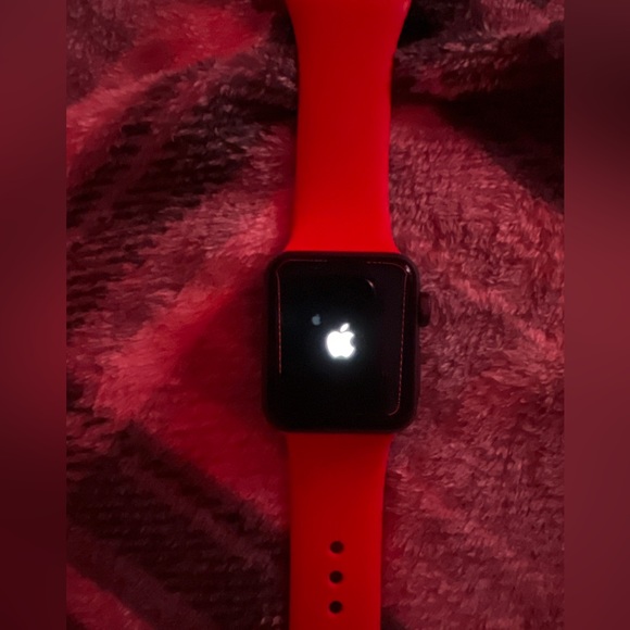 Cellphones apple watch 3 hotsell